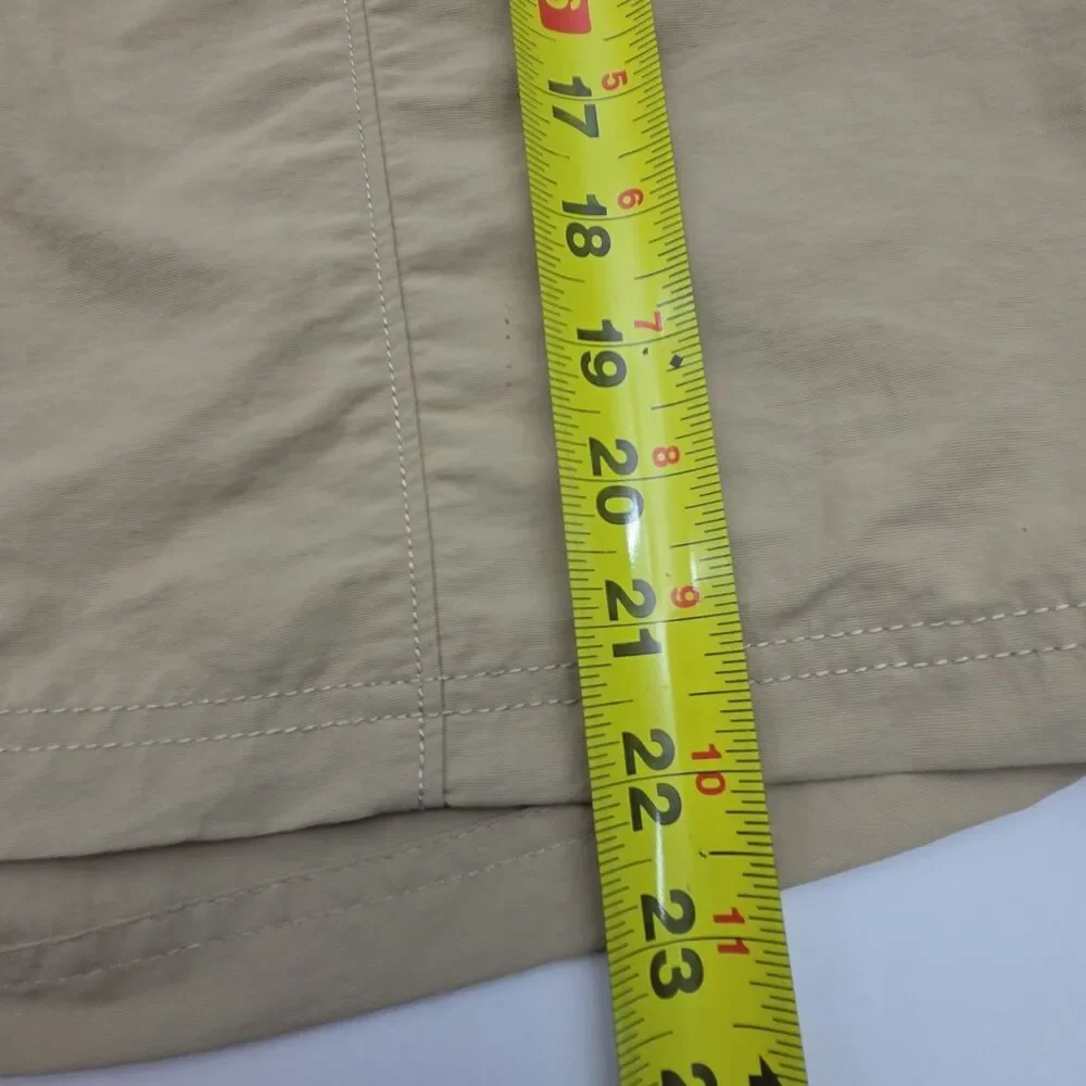 North Face Utility Shorts Khaki Tan Men Sz XL Nylon Flat Front 9